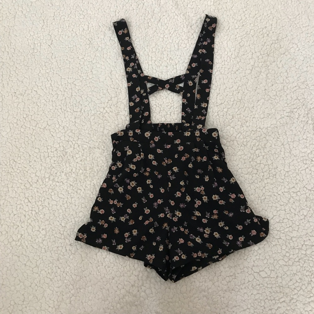 Suspender ? Shorts